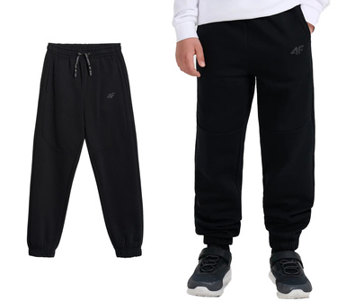 Luźne spodnie dresowe chłopięce 4F M1257 ocieplane czarne