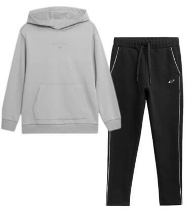 Dres dziewczęcy ocieplany 4F bluza i czarne spodnie