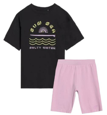 Zestaw sportowy 4F luźna czarna koszulka i kolarki