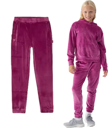 Spodnie dziewczęce dresowe 4F F753 z weluru róż
